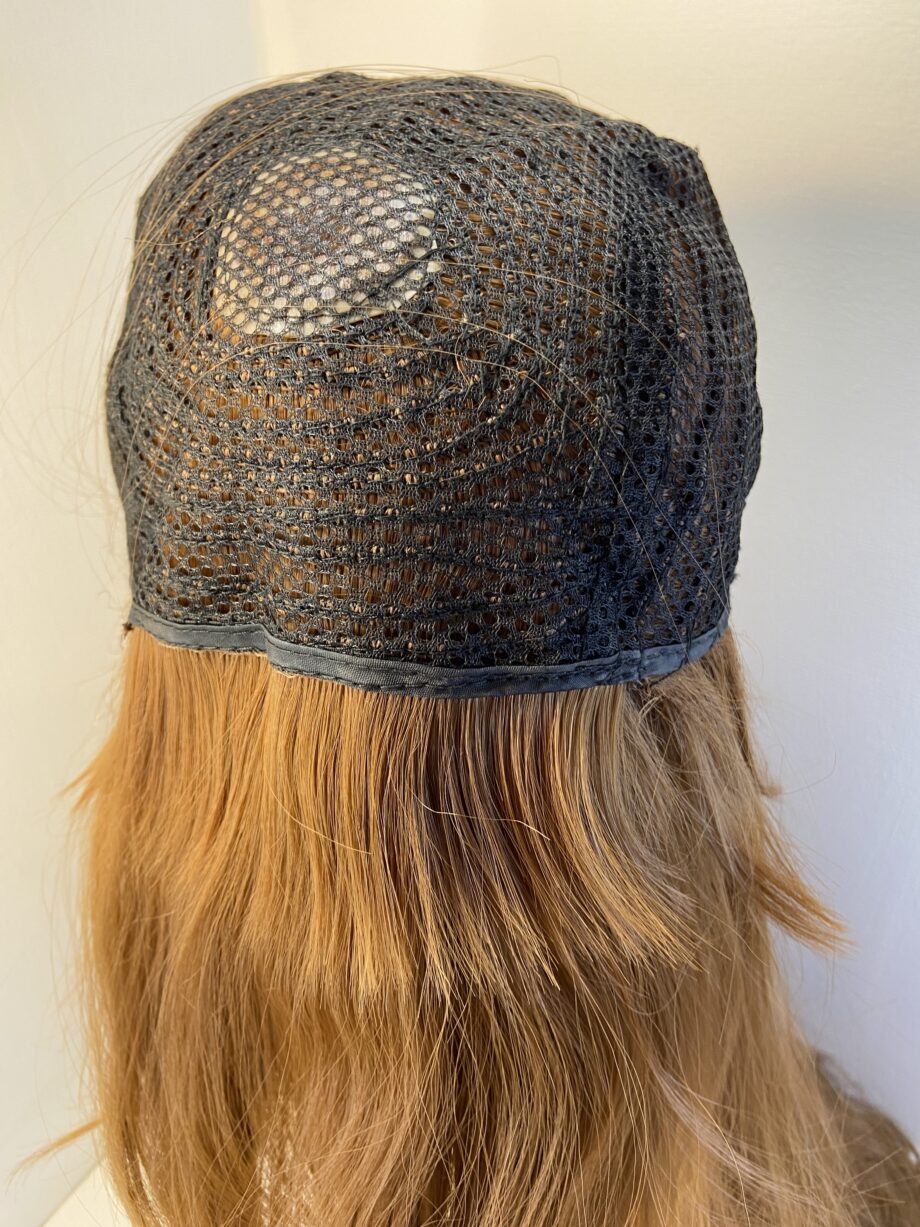 Very long copper wig. Cols3361