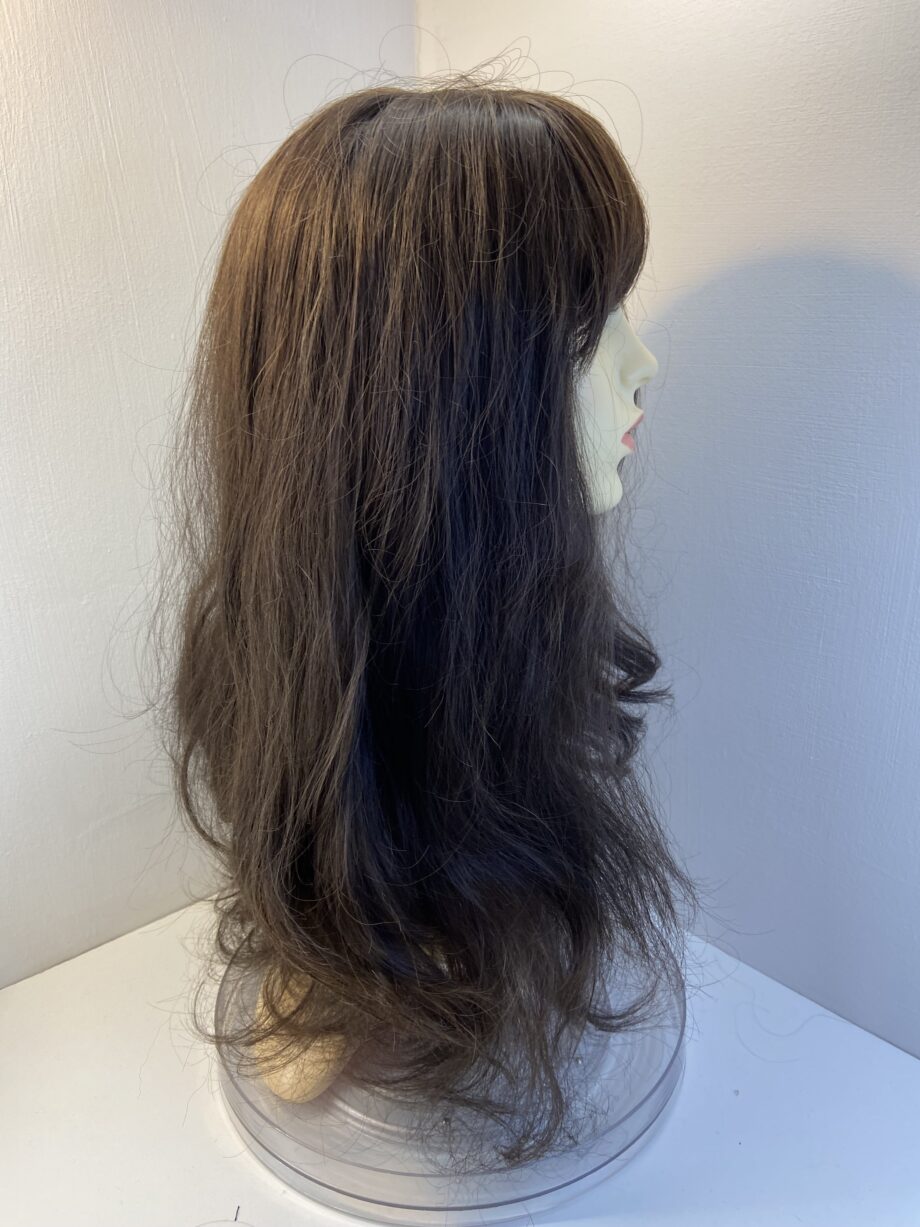 Extra long brown wavy wig. Brlw3364