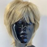 Blonde shiny wig. Blms654