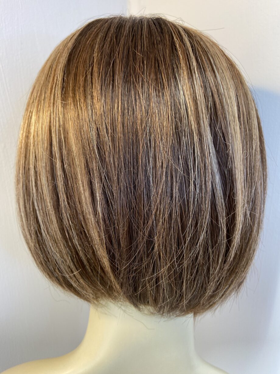 Rene of Paris brown highlighted wig. Brss3370