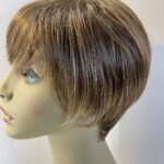 Stunning designer brown wig. Brss3372