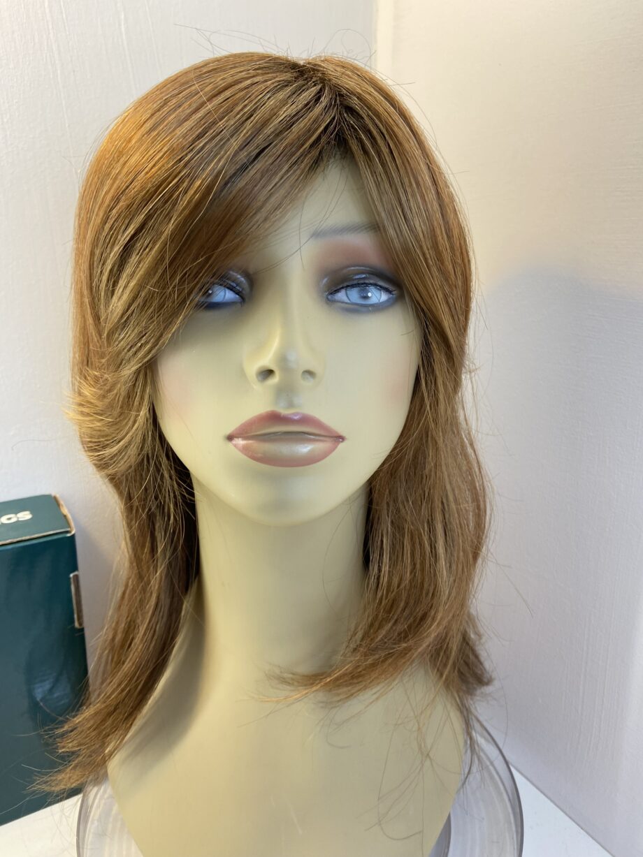 Stunning long brown Ellen Wille wig. Bbrls681