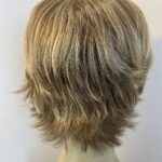 Beautiful blonde light brown wig. Blss3375