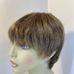 Lovely short brown wig. Bss5028