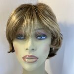 Beautiful brown soft wig. Brsw777
