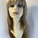 New long blonde wig. Blls128