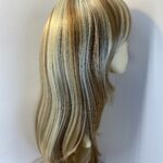 New long blonde wig. Blls128