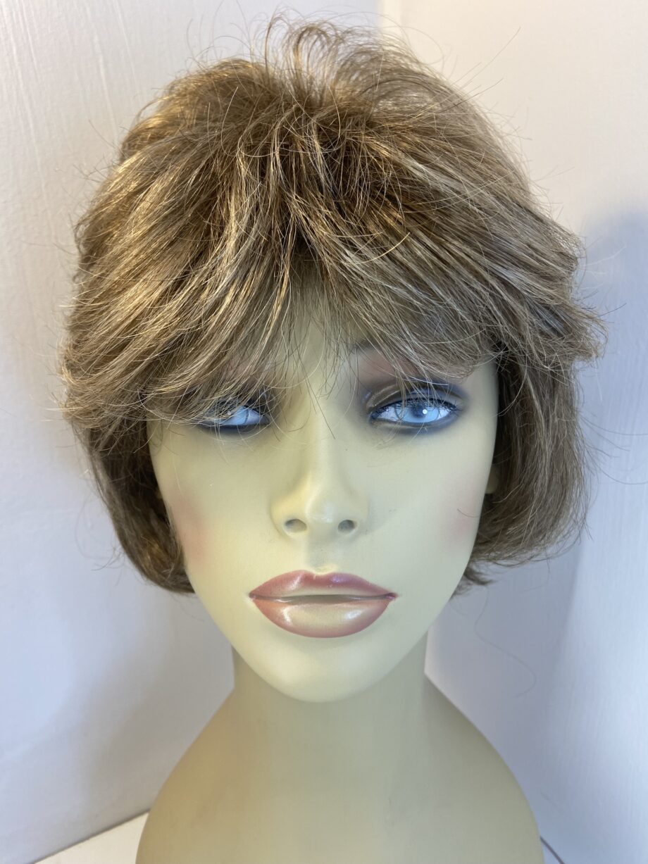Brown Gabor designer wig. Brsw139