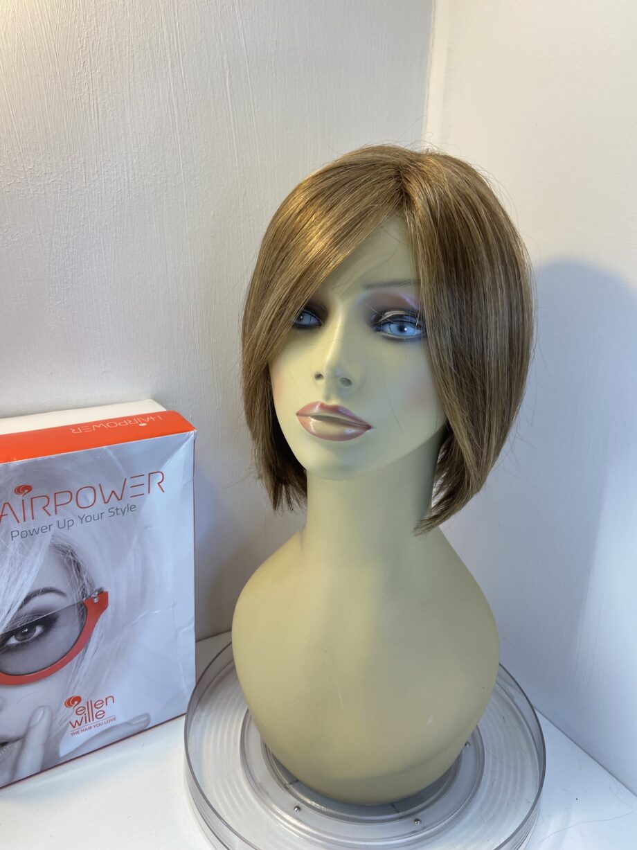 New brown Ellen Willie wig. Bbrms701