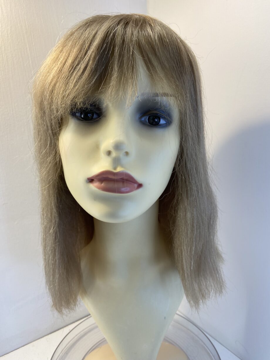 Long blonde wig. Bllw215