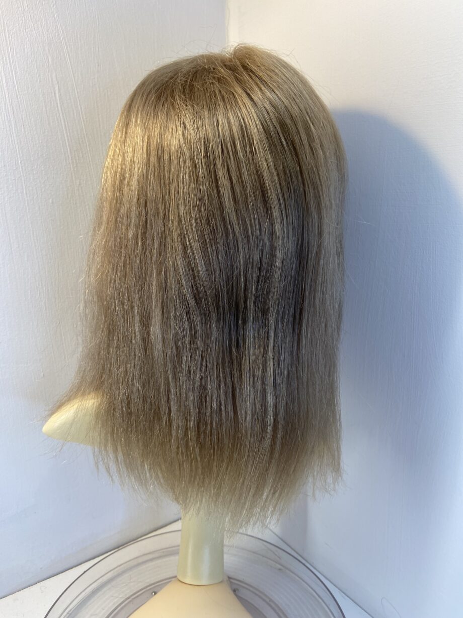 Long blonde wig. Bllw215