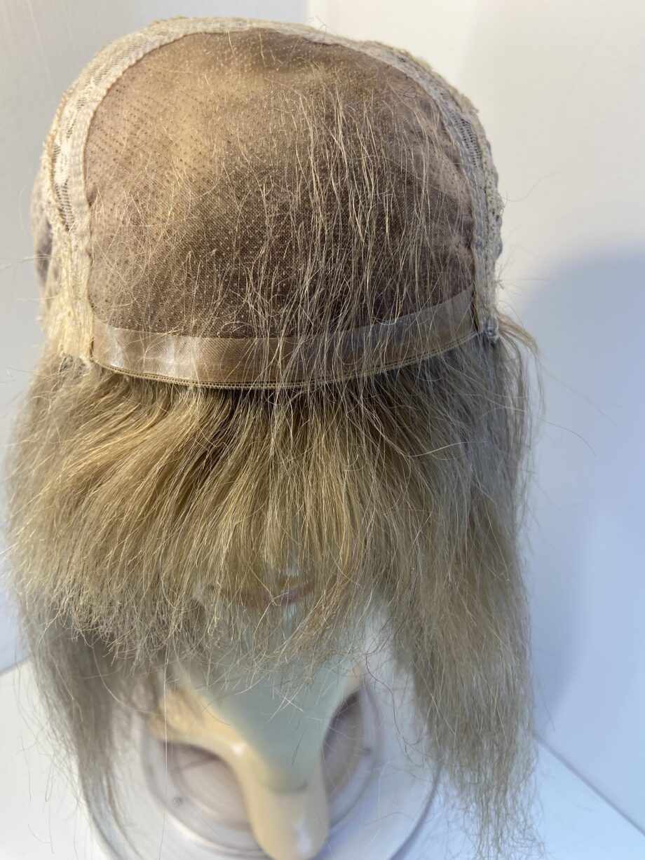Long blonde wig. Bllw215