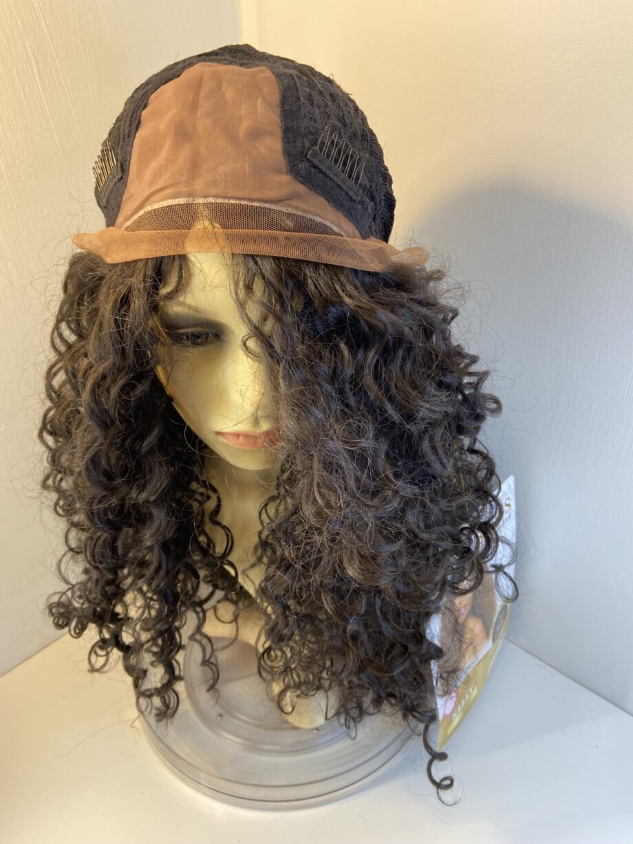 New long curly black wig. Bllc216