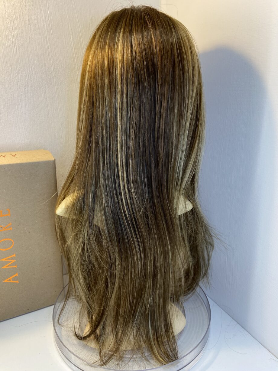 As new stunning long brown Rene of Paris wig. Bbrls704