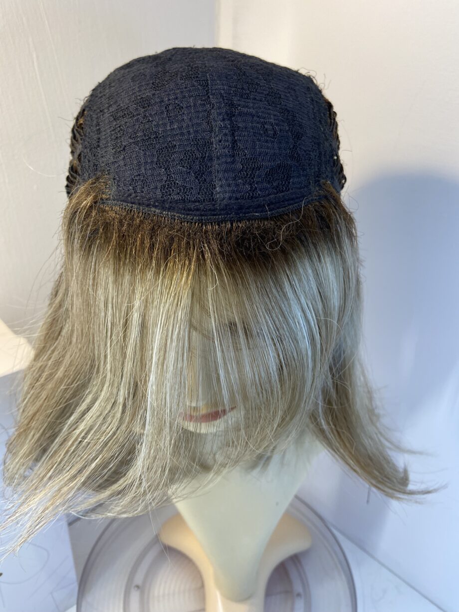 New blonde rooted long wig. Bbllw705
