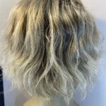 Stylish younge blonde wavy wig. Bblmw706