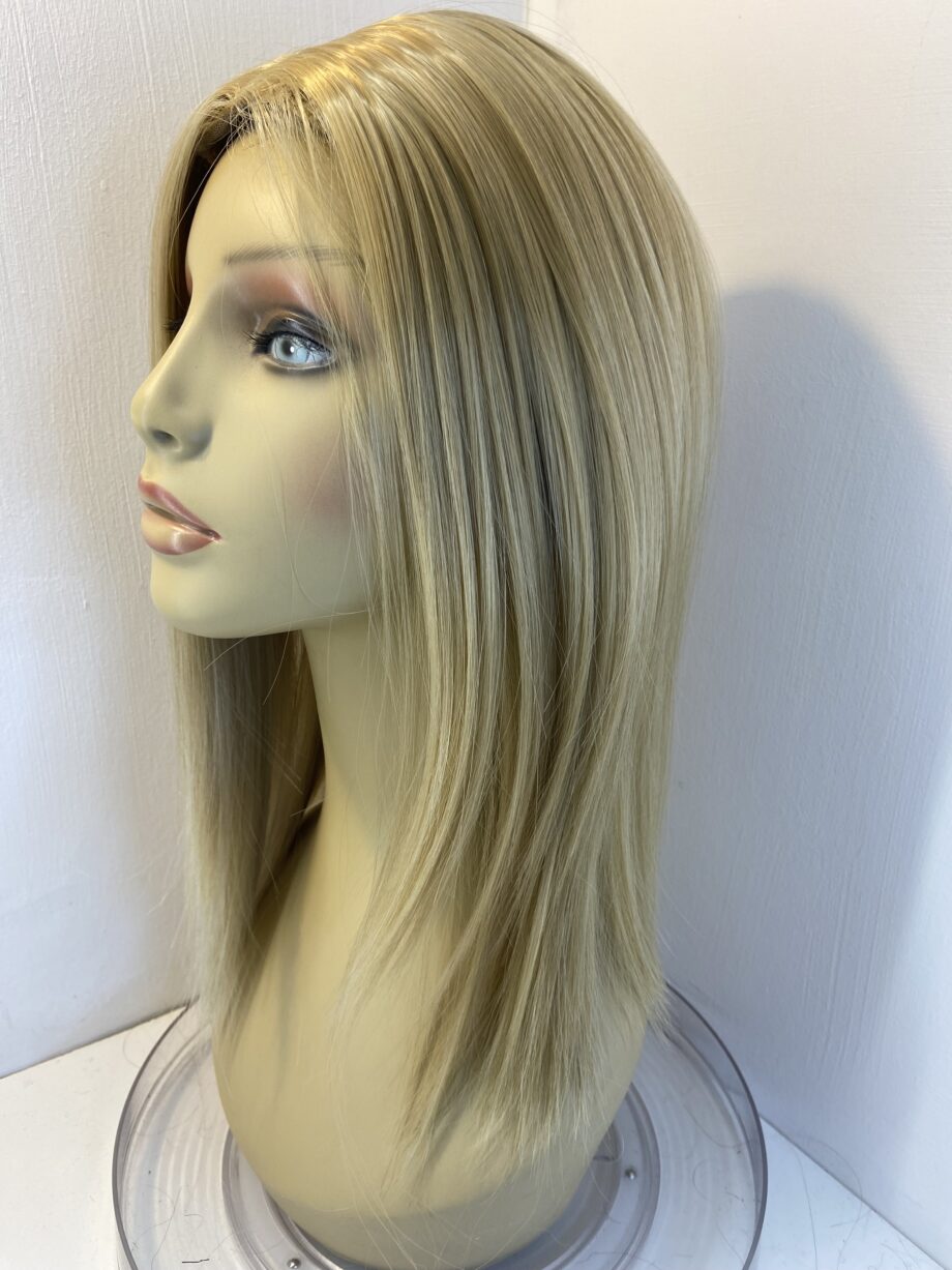 Blonde long topper. Blls222