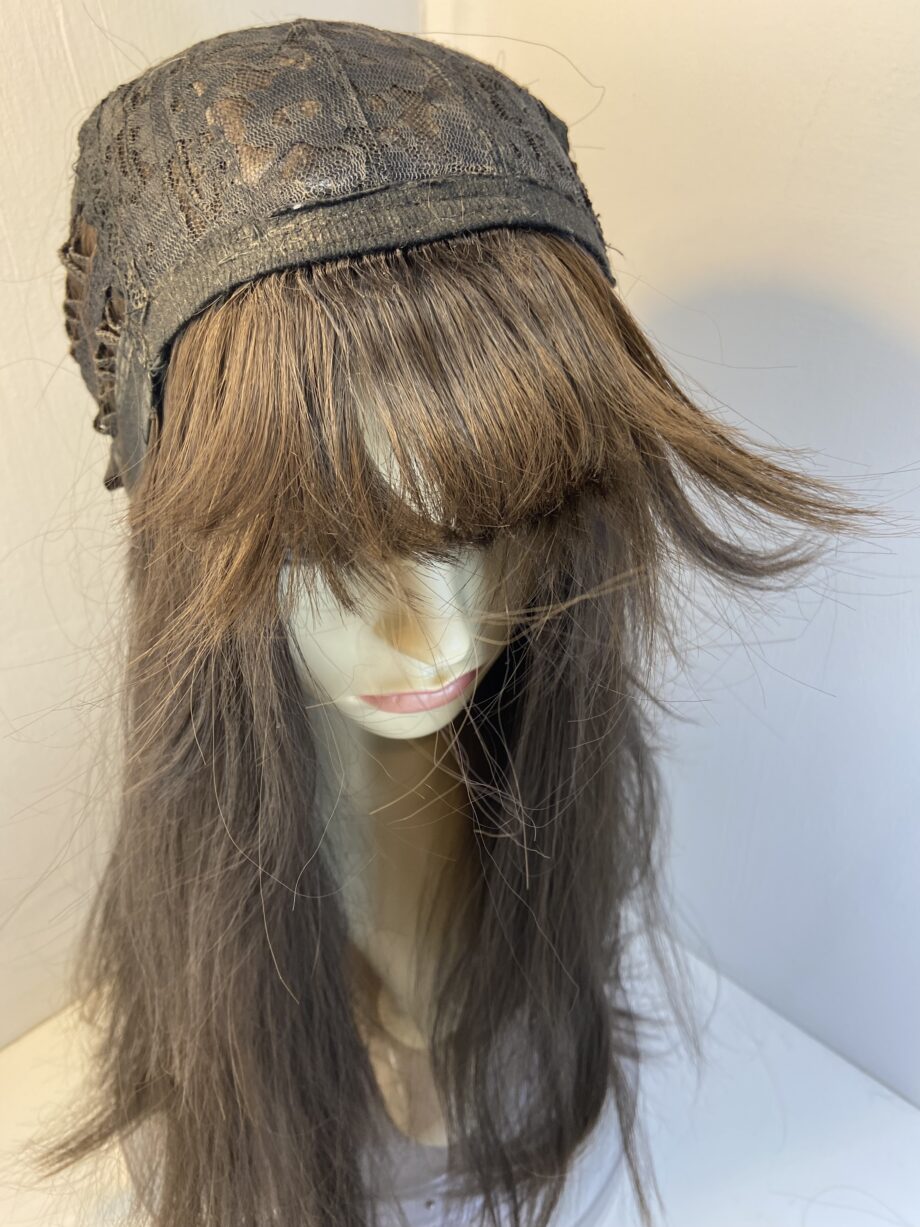 Long dark brown wig. Brls3391