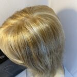 Gorgeous blonde long boxed wig. Blls713