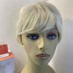 Boxed platinum blonde wig. Bblss748