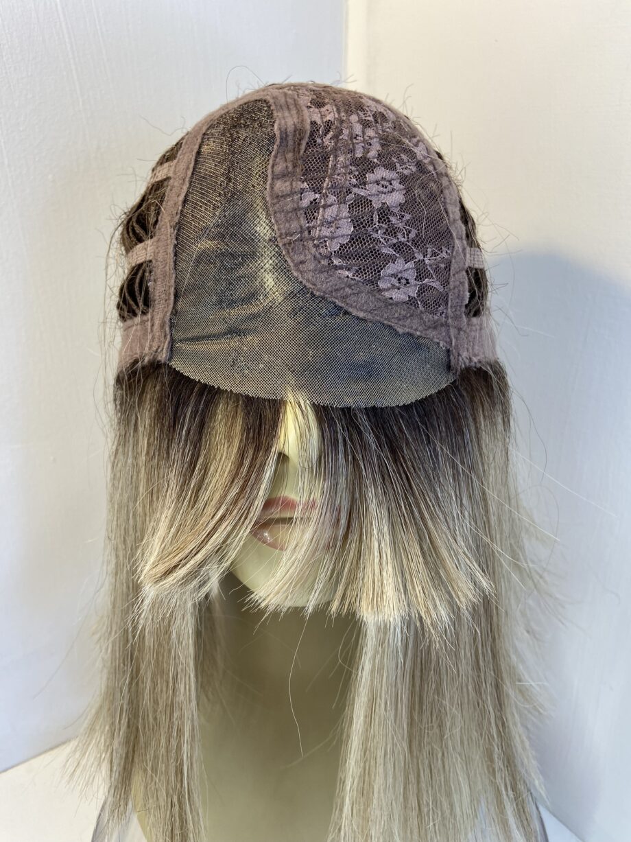 Rene of Paris blonde rooted wig. Blls316