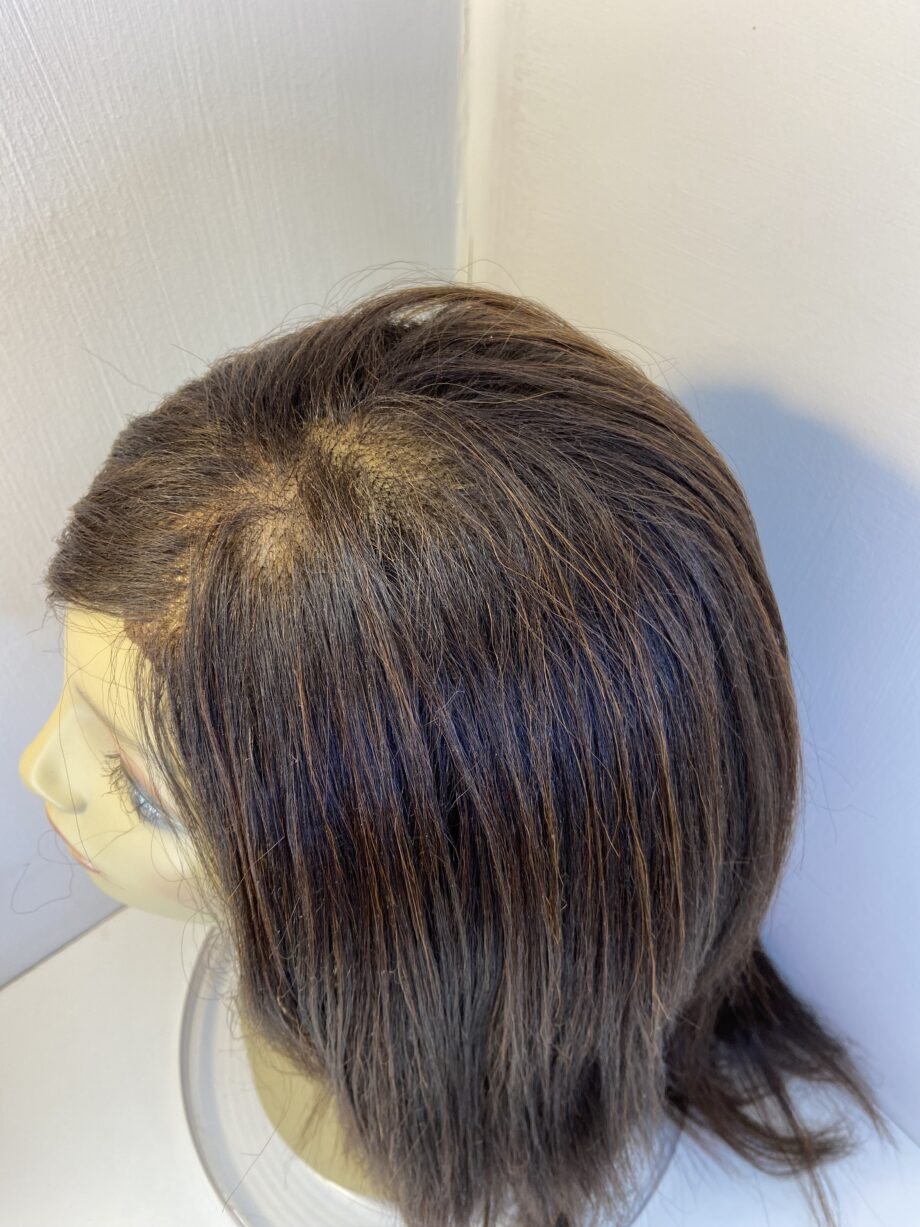 Long brown wig. Brls158