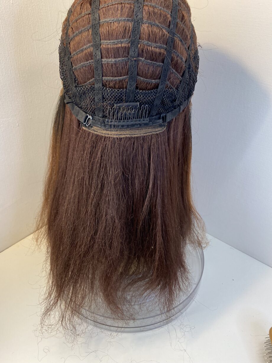 Long reddish brown wig. Brls159