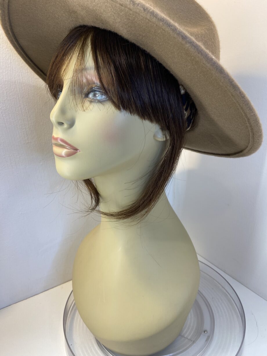 Hairpiece. Brown. Brown670