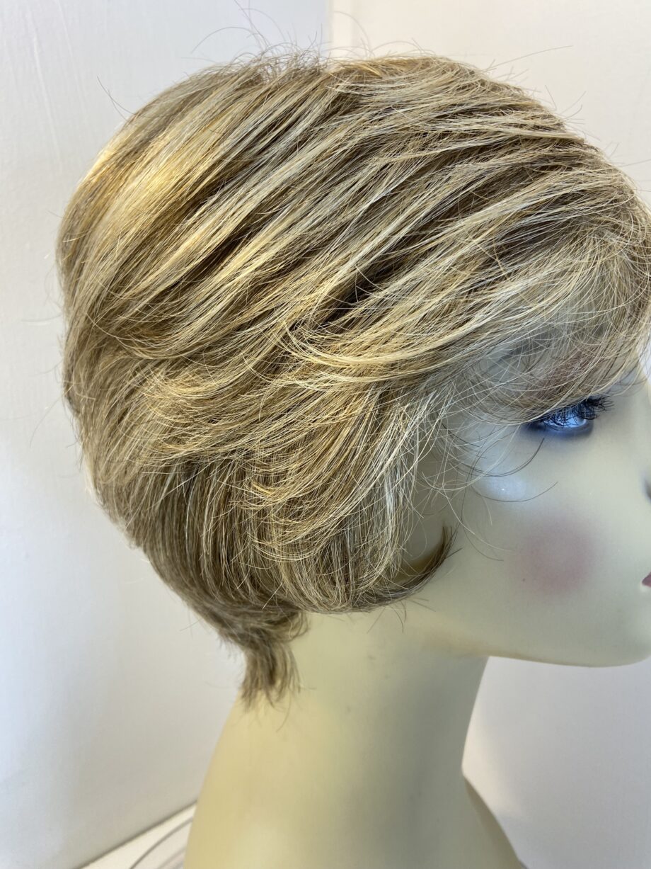 New Ellen Wille blonde wig. Blss707
