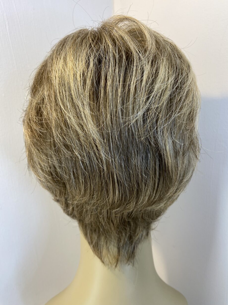 New Ellen Wille blonde wig. Blss707