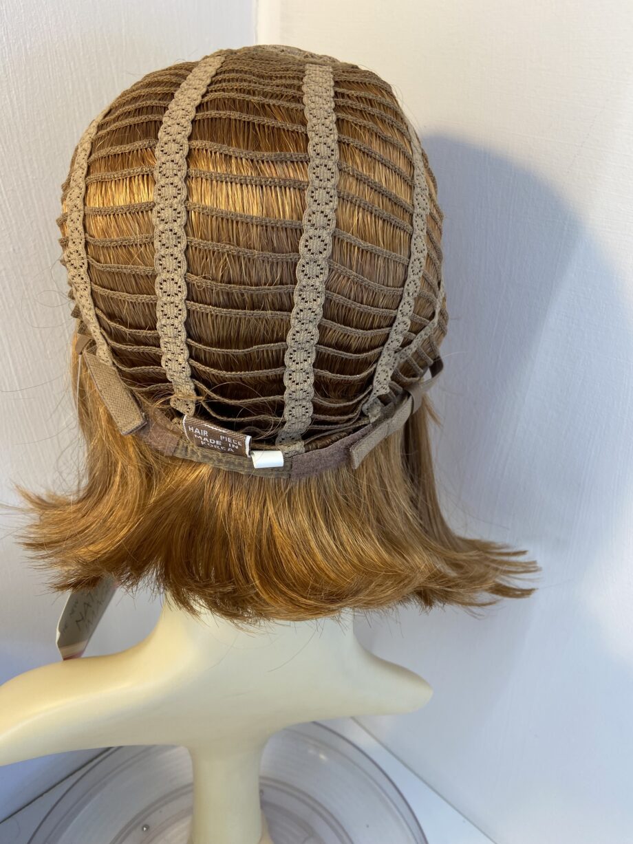 Irish red mid length new wig. Bms732