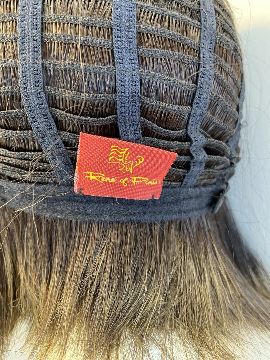 Superb Rene of Paris brown wig. Bbrms775