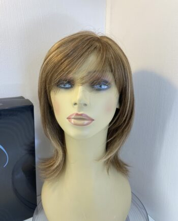 Gorgeous as new long blonde wig. Blls778