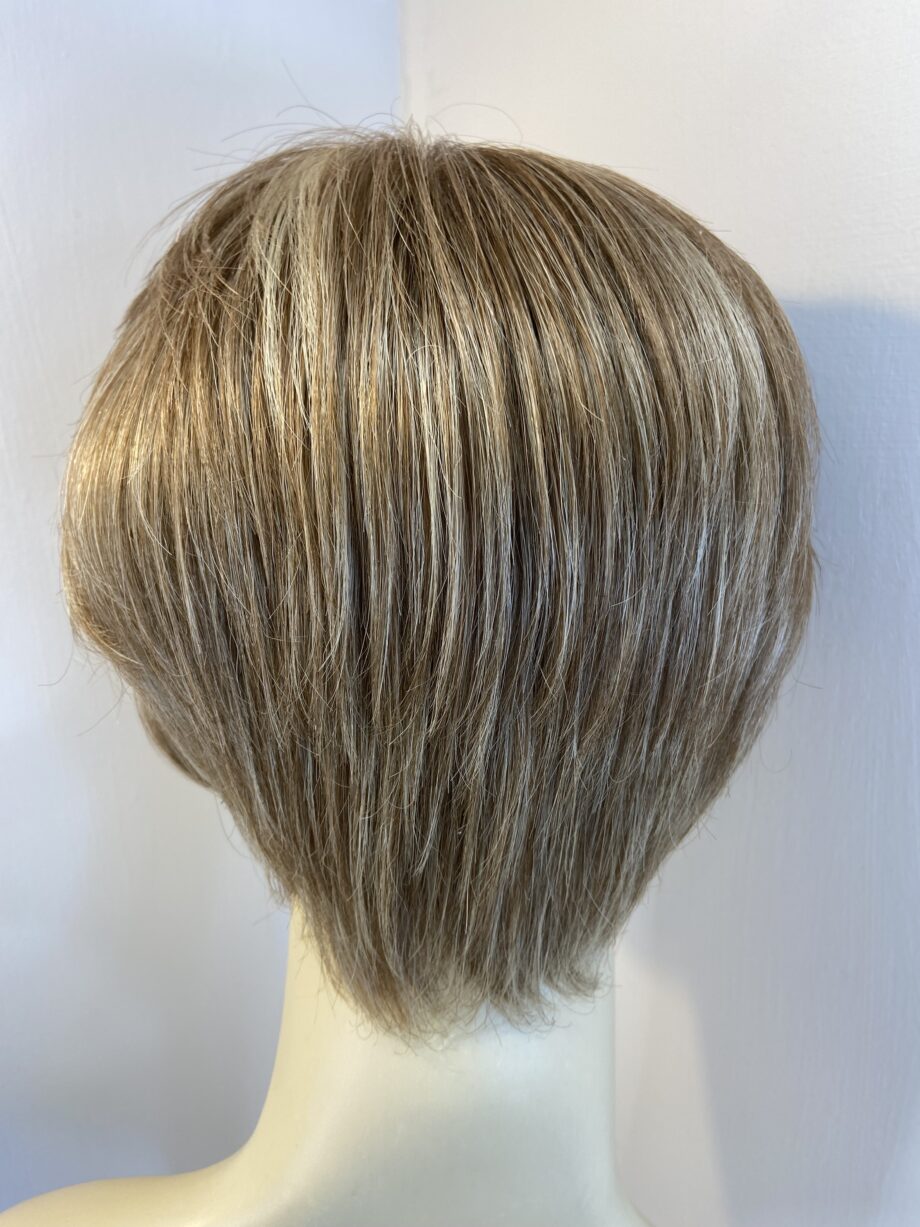 Rene if Paris blonde wig. Bblss778