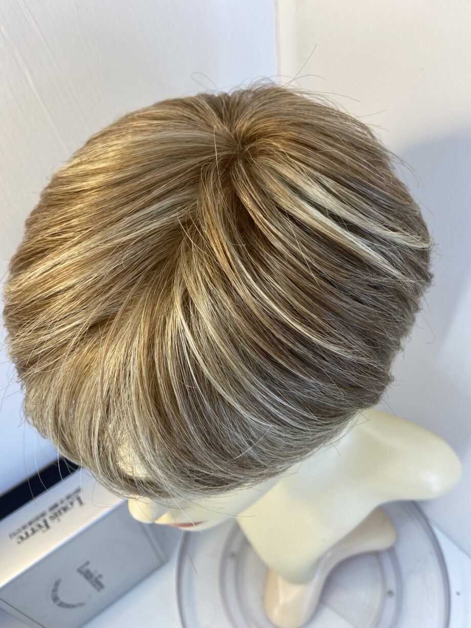 Rene if Paris blonde wig. Bblss778