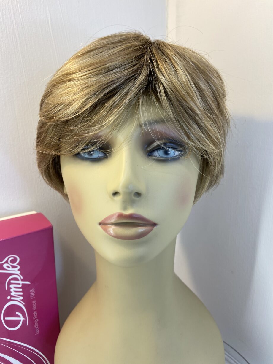 Harvest gold rooted wig. Bblss782