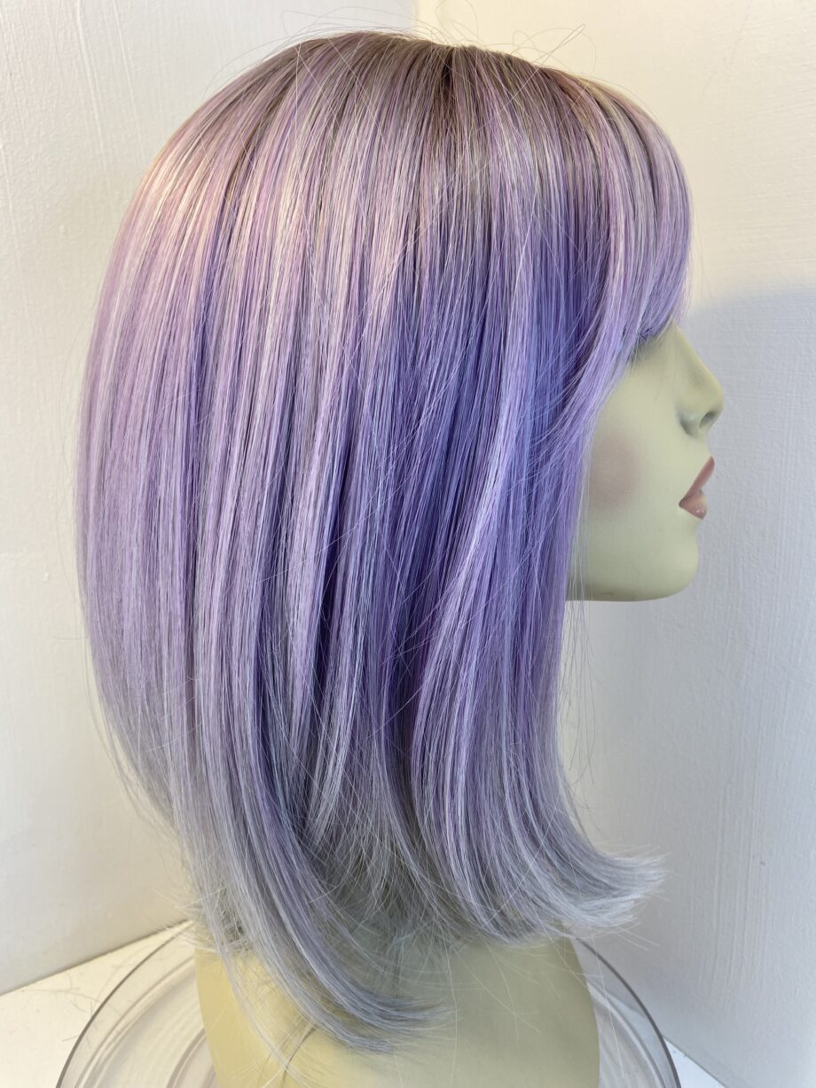 Stunning new lilac long wig. Lilic lS711