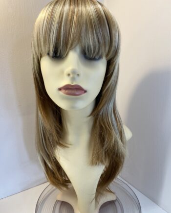 Long new blonde wig. Blls860