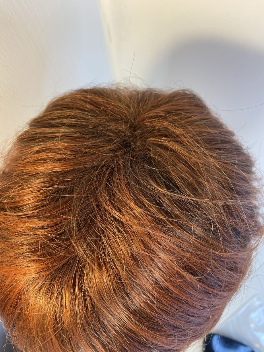 Stunning red short wig. Rss865