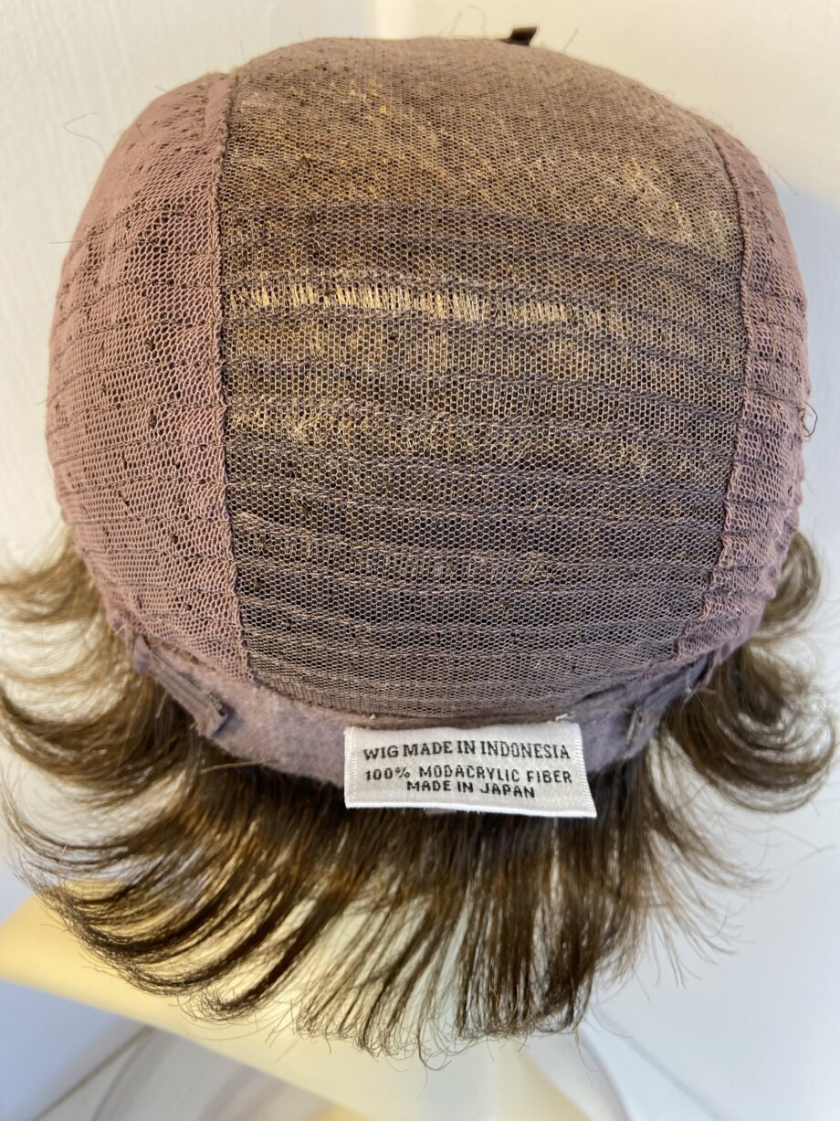 Soft brown soft cap wig. Bbrsw791
