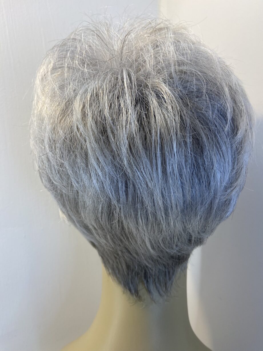 Sugared silver wig. Gss508