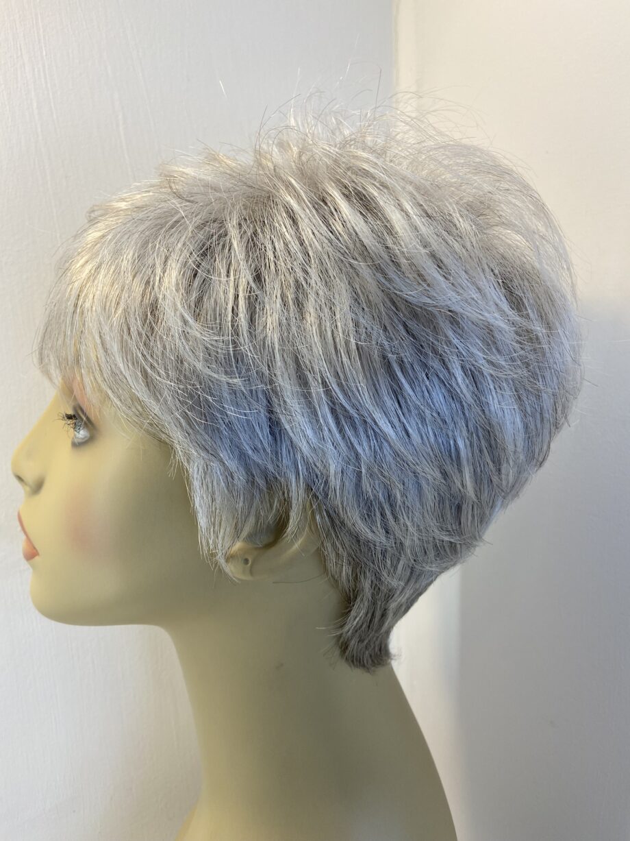 Sugared silver wig. Gss508