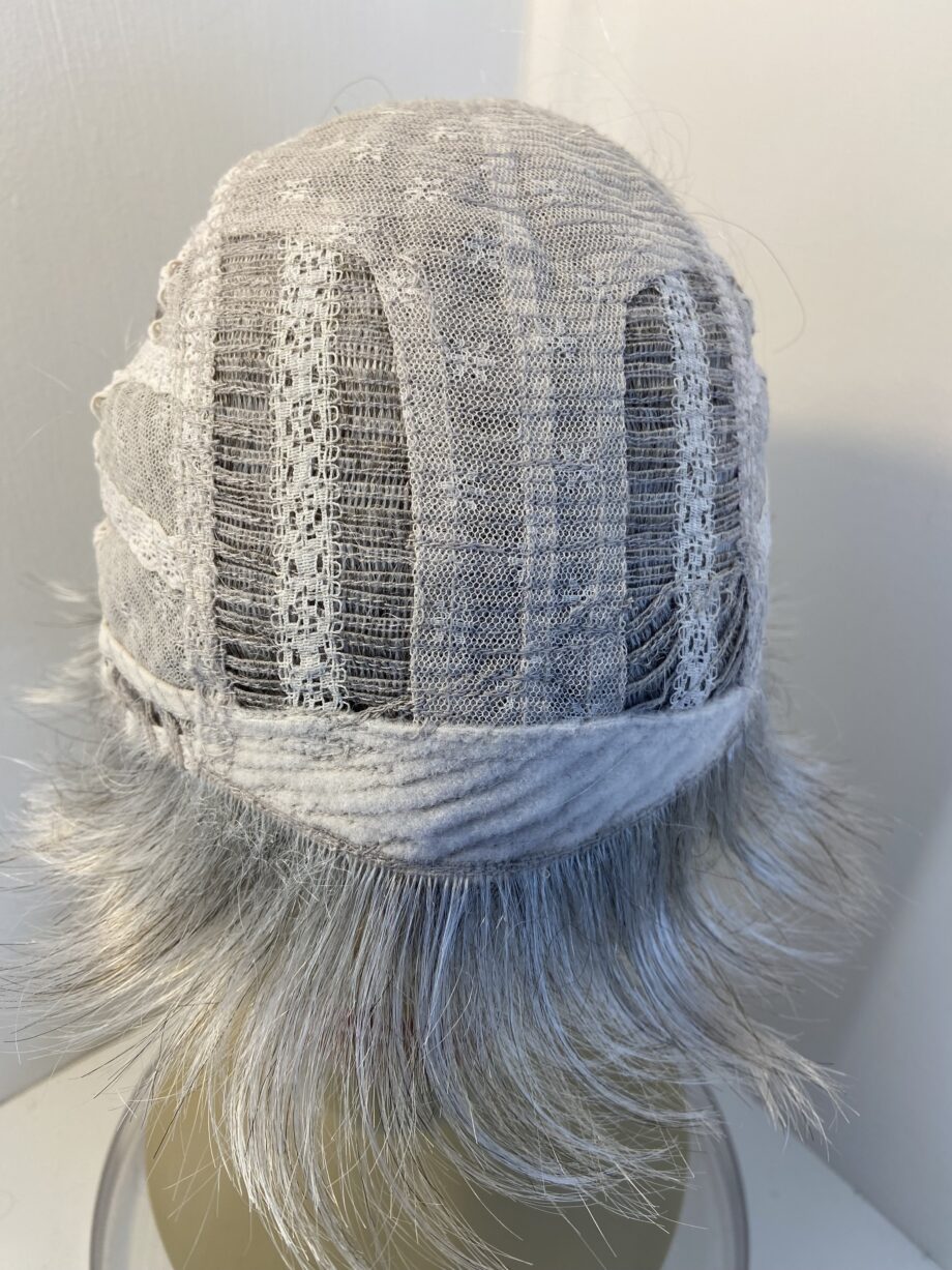 Sugared silver wig. Gss508