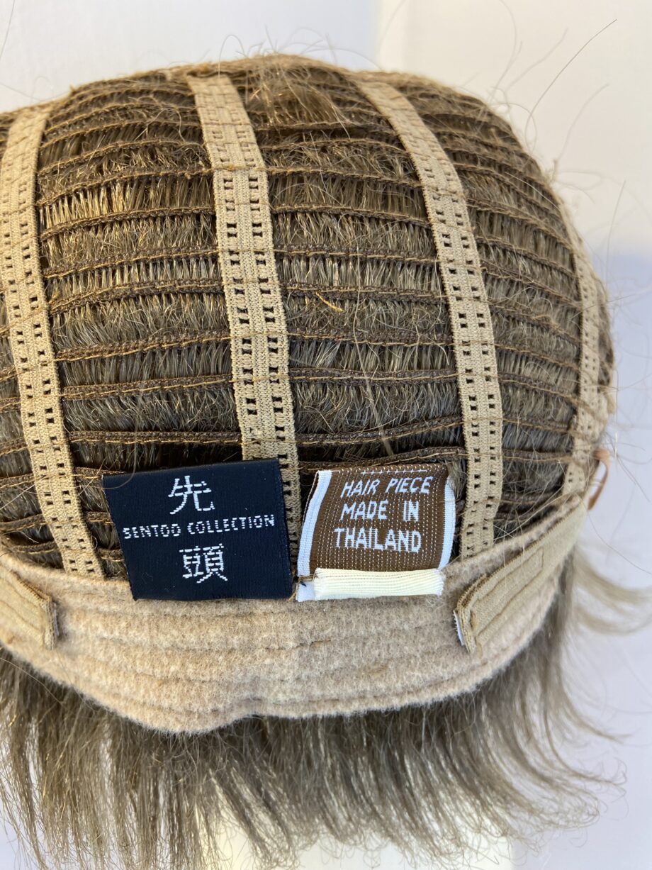 Blonde short soft designer wig. Bbrss795