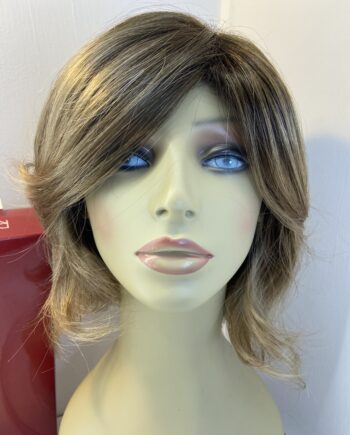 Gorgeous Rene of Paris light brown rooted wig. Bbllw797