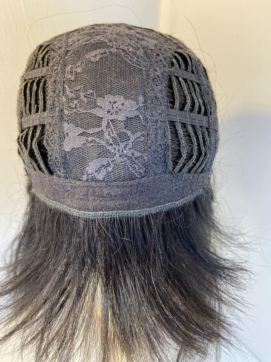 Black mid length wig. Blms312
