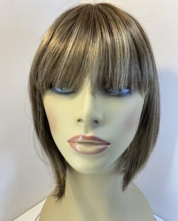 Extra special modern cut wig. Brms314