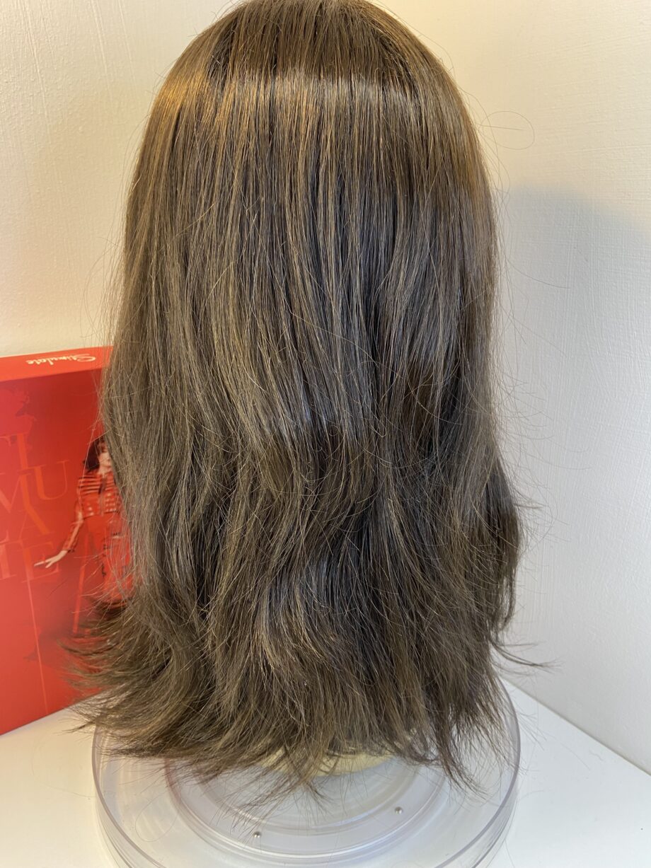 Boxed dark brown wig. Bbrlw796