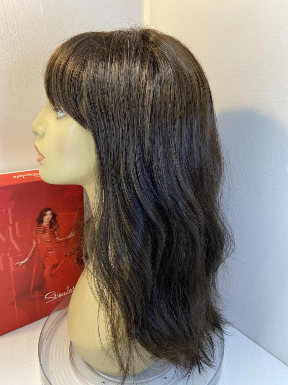 Boxed dark brown wig. Bbrlw796