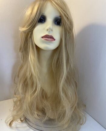 Long blonde wig. Bllw510